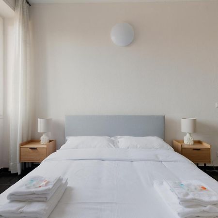 Corvetto M3 - Comfy Apt. With Balcony! Milan Luaran gambar